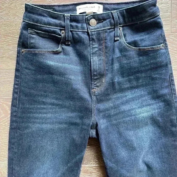 Abercrombie & Fitch The Super Skinny Ankle High Rise Curve Love Denim 26/2 - Picture 3 of 10